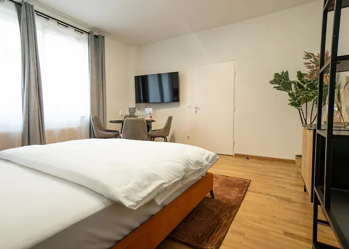 Appartamento Spacious In Prime Location With Queen Bed *