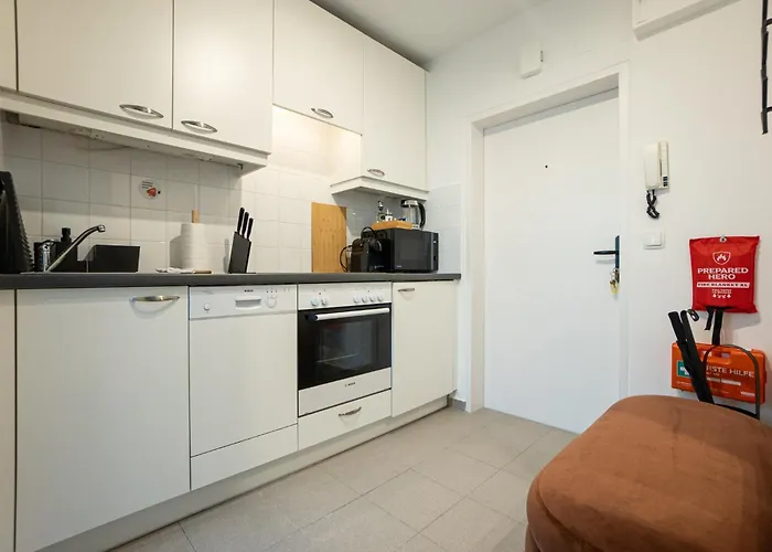 Appartamento Spacious In Prime Location With Queen Bed Vienna